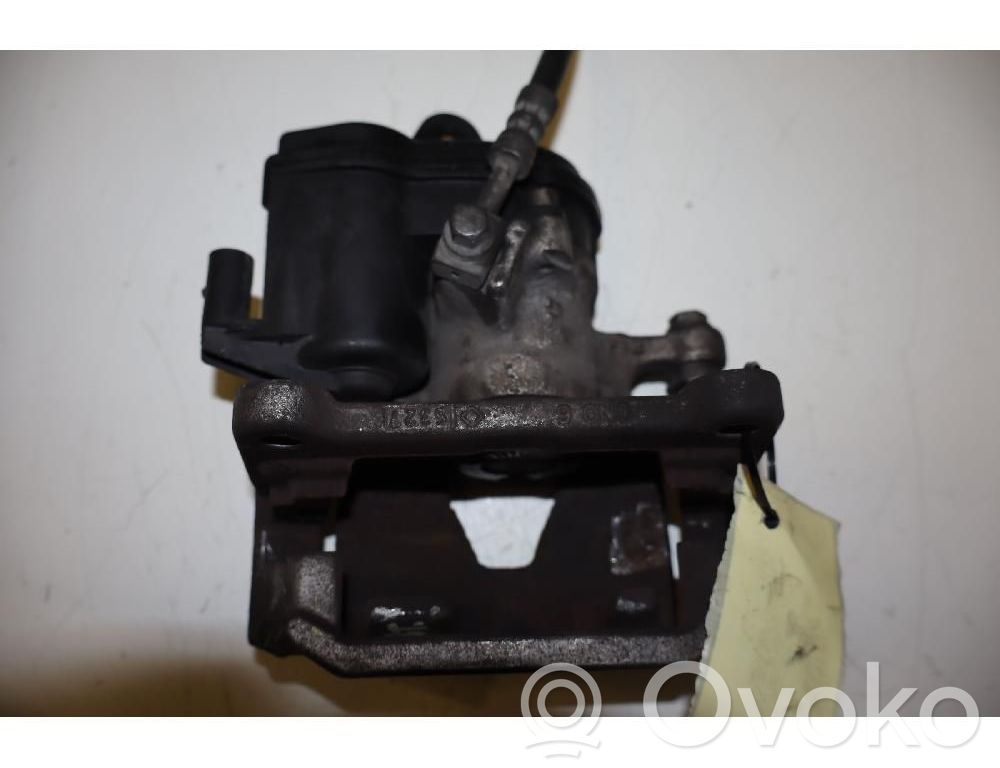 Étrier de frein arrière   8W0405AT