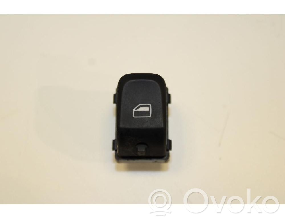 Audi Q3 8U Electric window control switch 