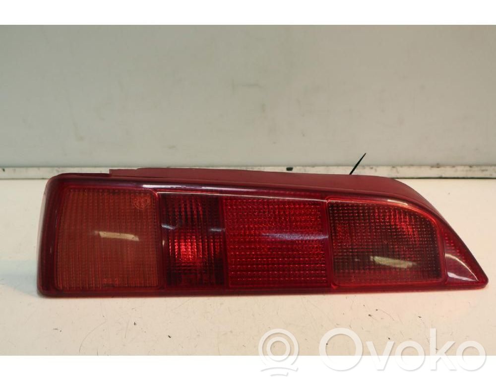 Alfa Romeo 145 - 146 Lampă spate în caroserie 