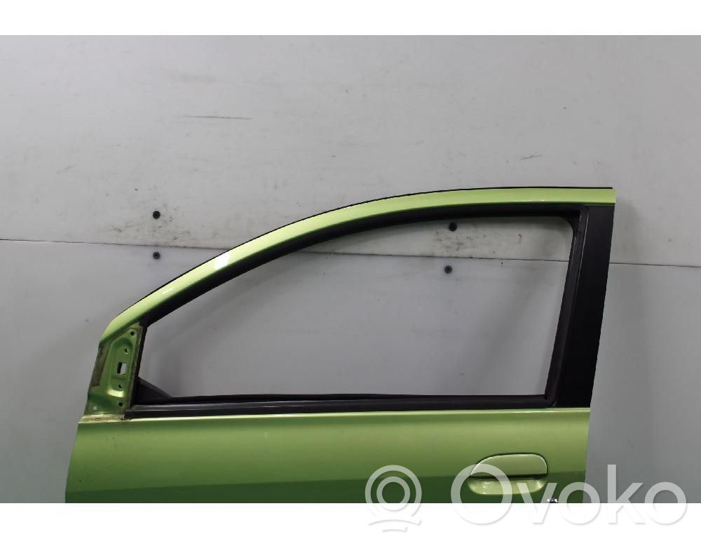 Daihatsu Cuore Puerta delantera 