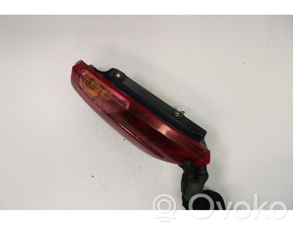 Fiat Grande Punto Feux arrière / postérieurs
