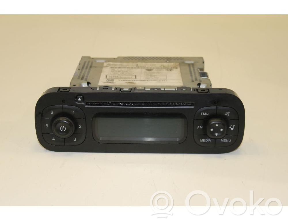 Fiat Panda III Panel / Radioodtwarzacz CD/DVD/GPS 