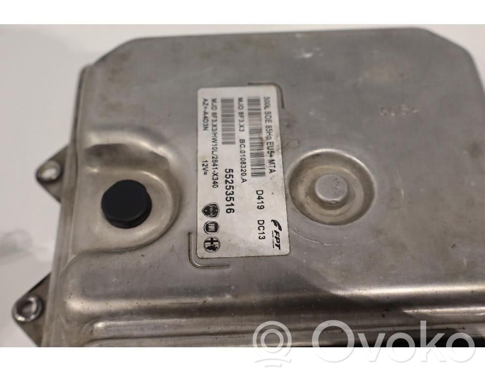 Fiat 500L Fuel injection control unit/module 