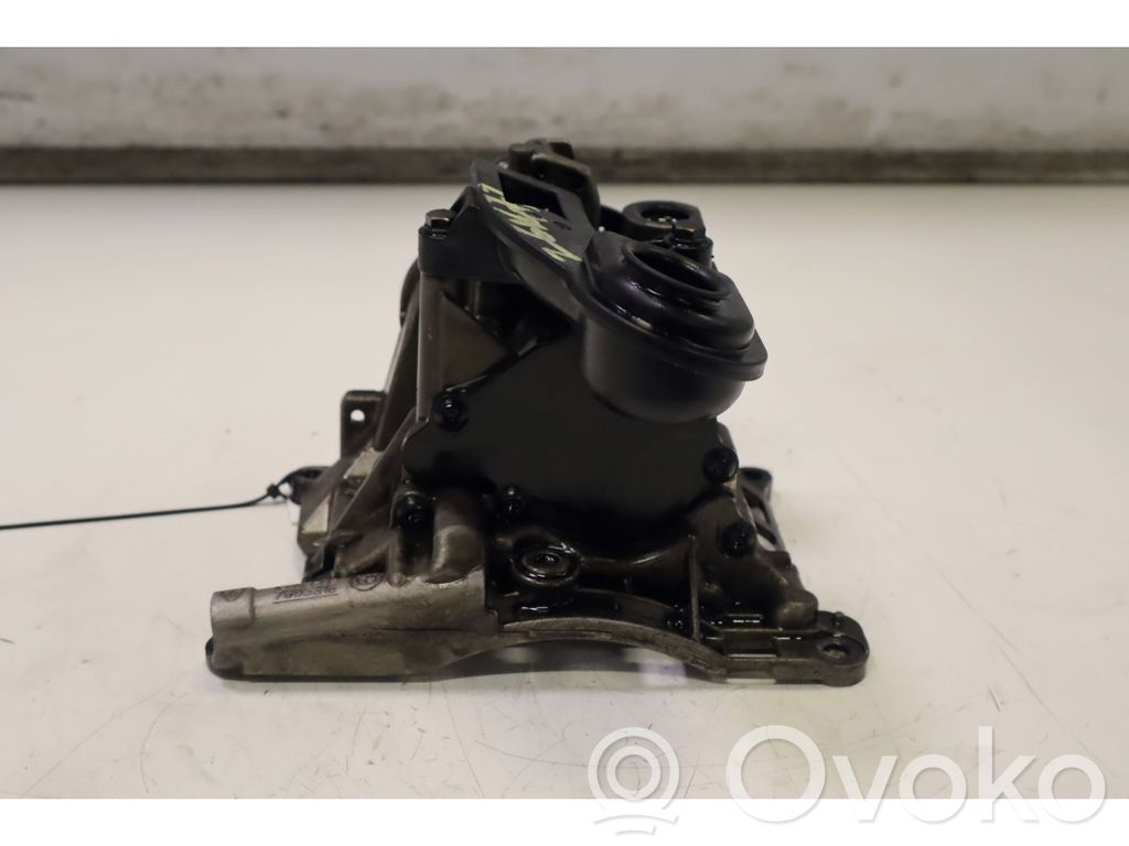 BMW 5 F10 F11 Öljypumppu 