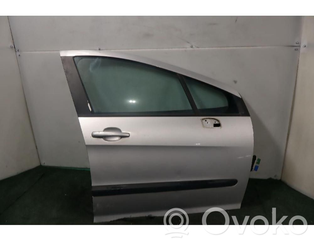 Porte avant   9004CC