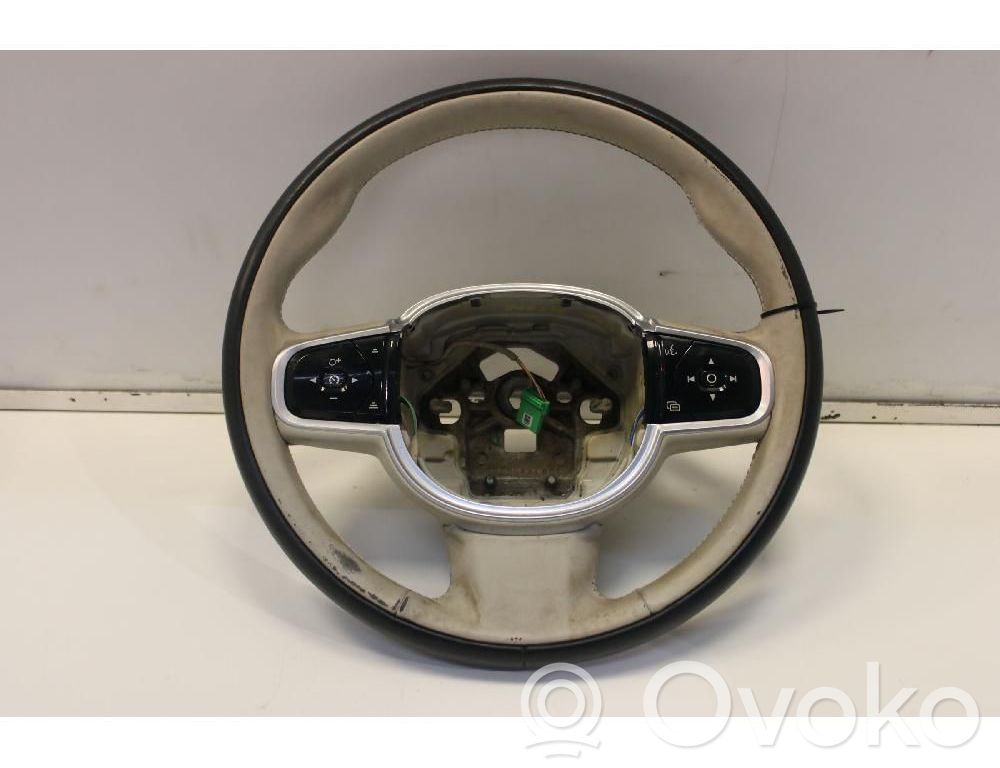 Volvo V90 Cross Country Lenkrad 