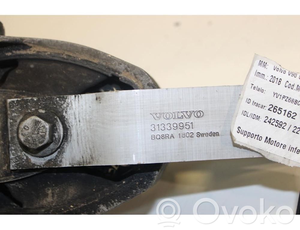 Volvo V90 Cross Country Supporto di montaggio del motore