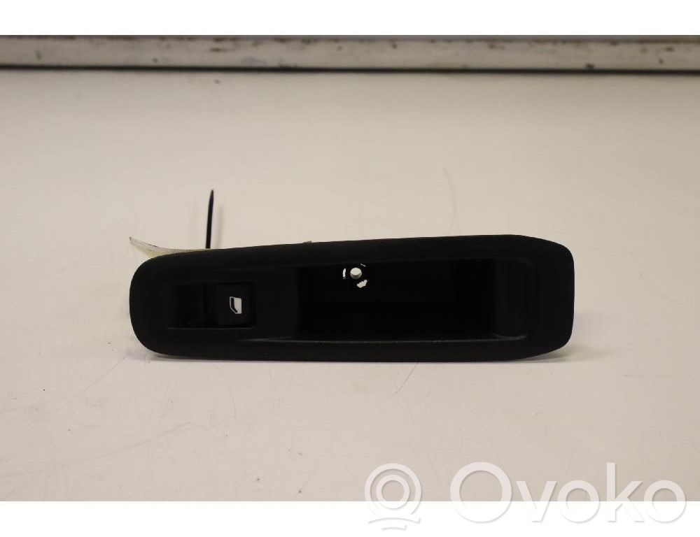 Comutator comandă geamuri electrice   96762292ZD