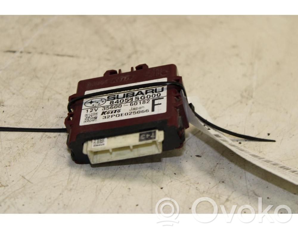 Unidad de control/módulo del ASC   84051SG000