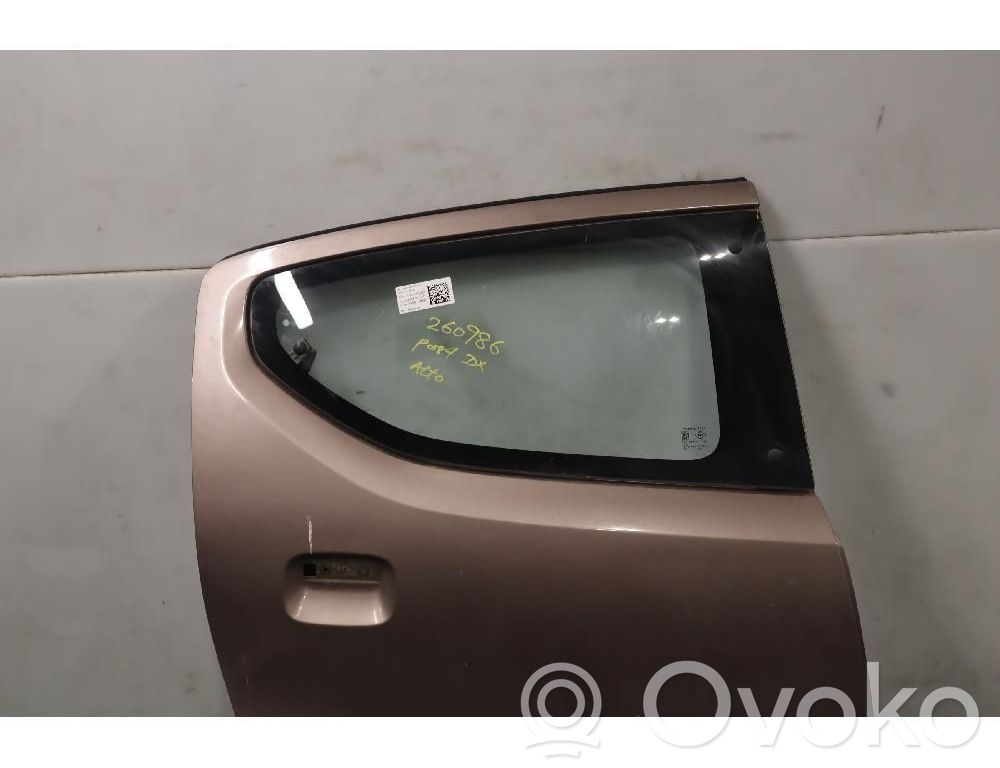 Suzuki Alto Puerta trasera 