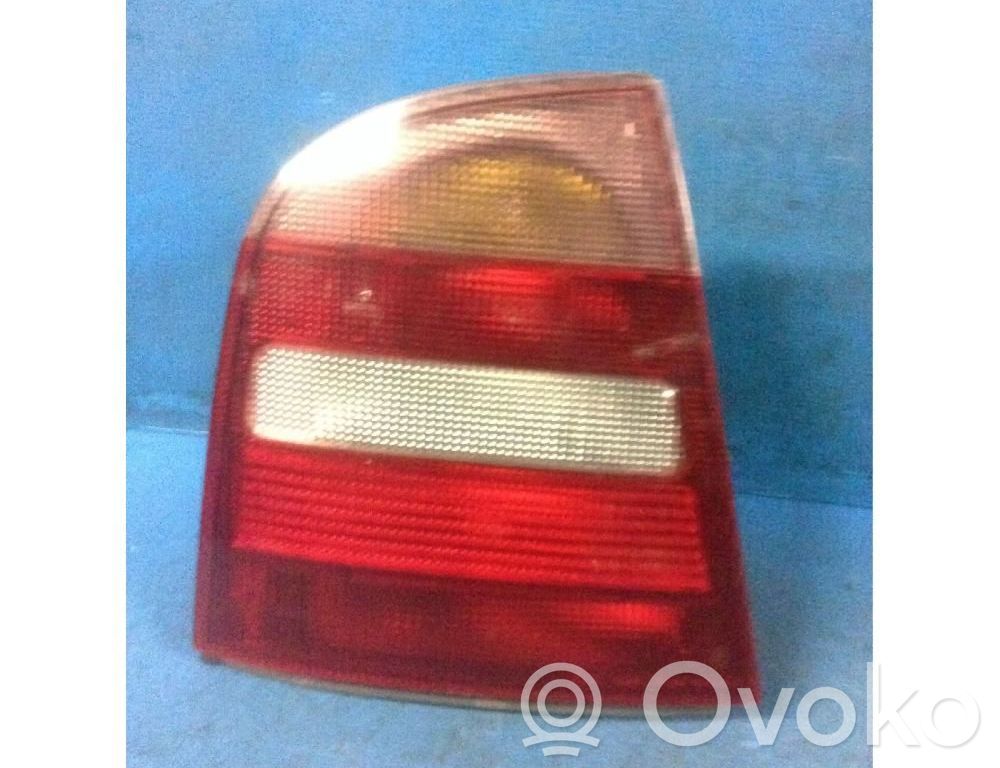 Skoda Octavia Mk1 (1U) Luci posteriori