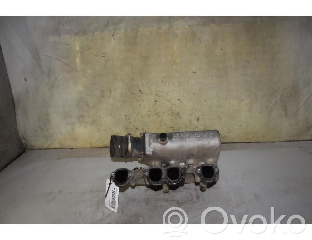 Volkswagen PASSAT B3 Collettore di aspirazione 