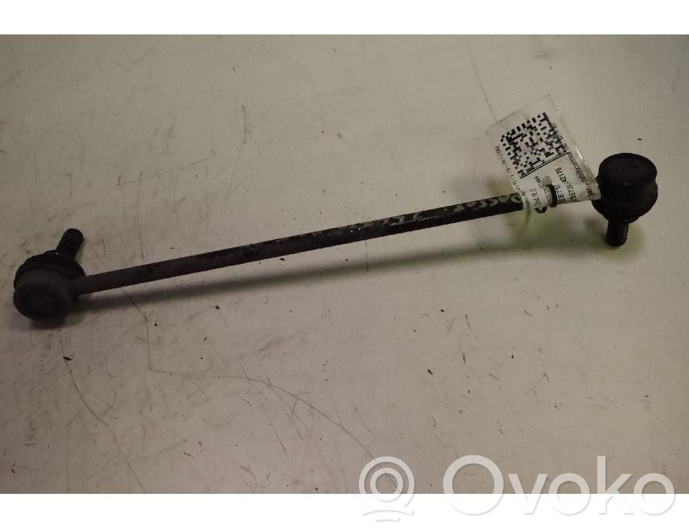 Volkswagen PASSAT B8 Bară/bieletă antiruliu față 