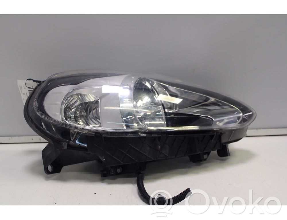 Fiat Punto (199) Lampa przednia 