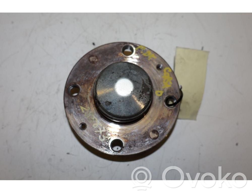 Opel Corsa D Eje trasero 
