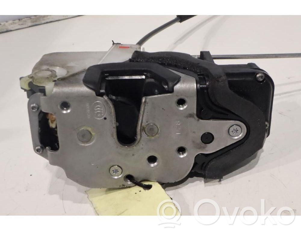 Opel Astra J Zamek drzwi przednich