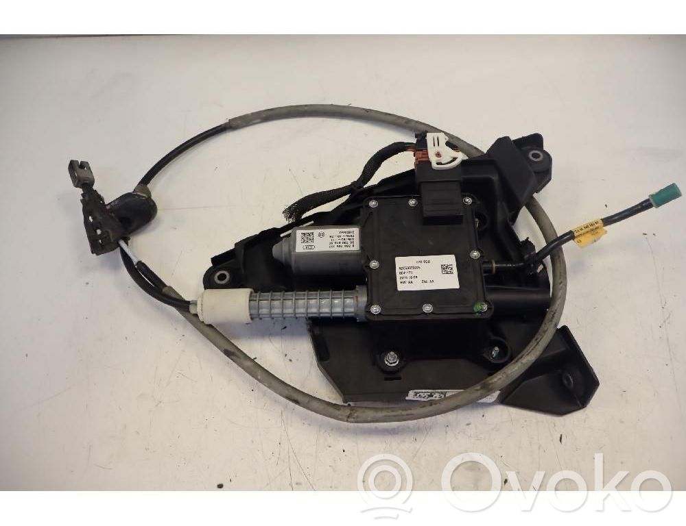 Peugeot 3008 I Module de commande de frein à main 