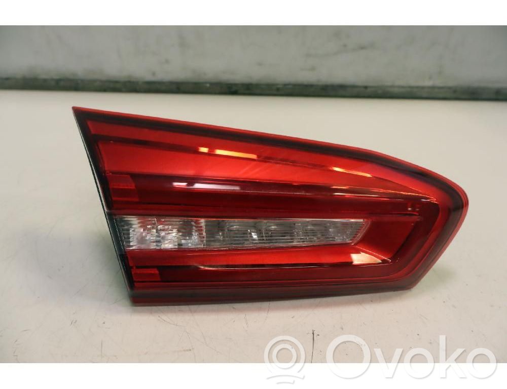 Ford Focus Tailgate rear/tail lights 