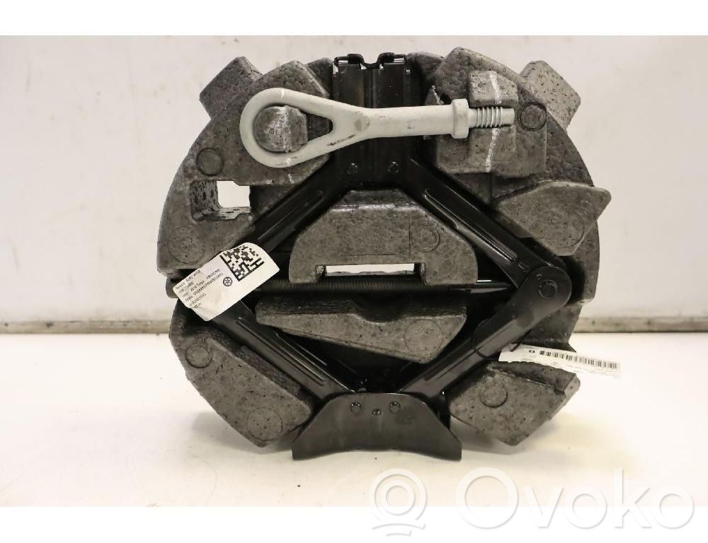 Ford Kuga II Lift Jack 