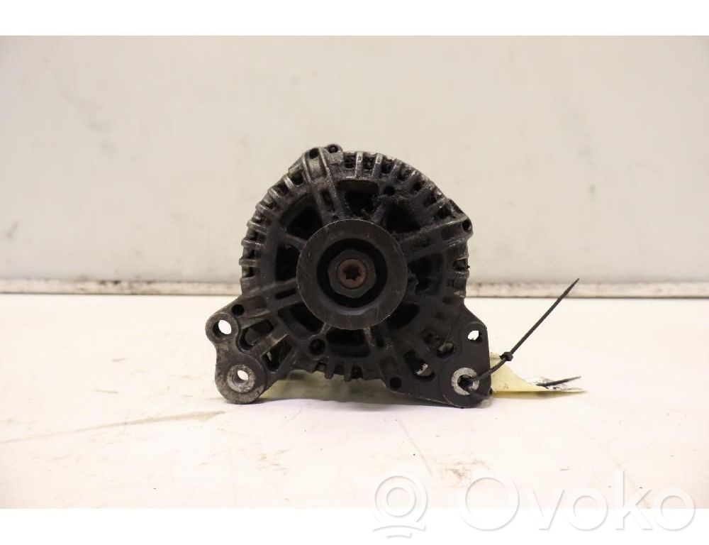 Volkswagen Polo V 6R Generatore/alternatore 