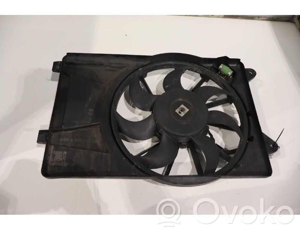 Alfa Romeo Mito Elektryczny wentylator chłodnicy 