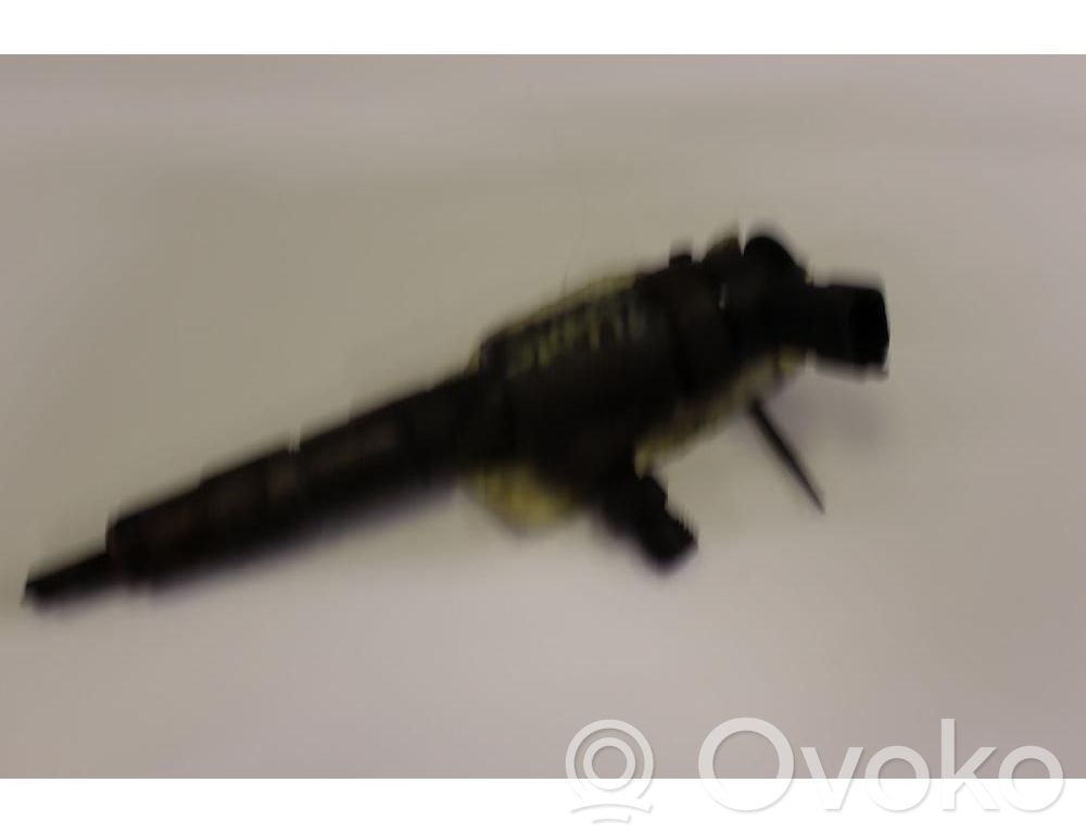 Injecteur de carburant   0445110489