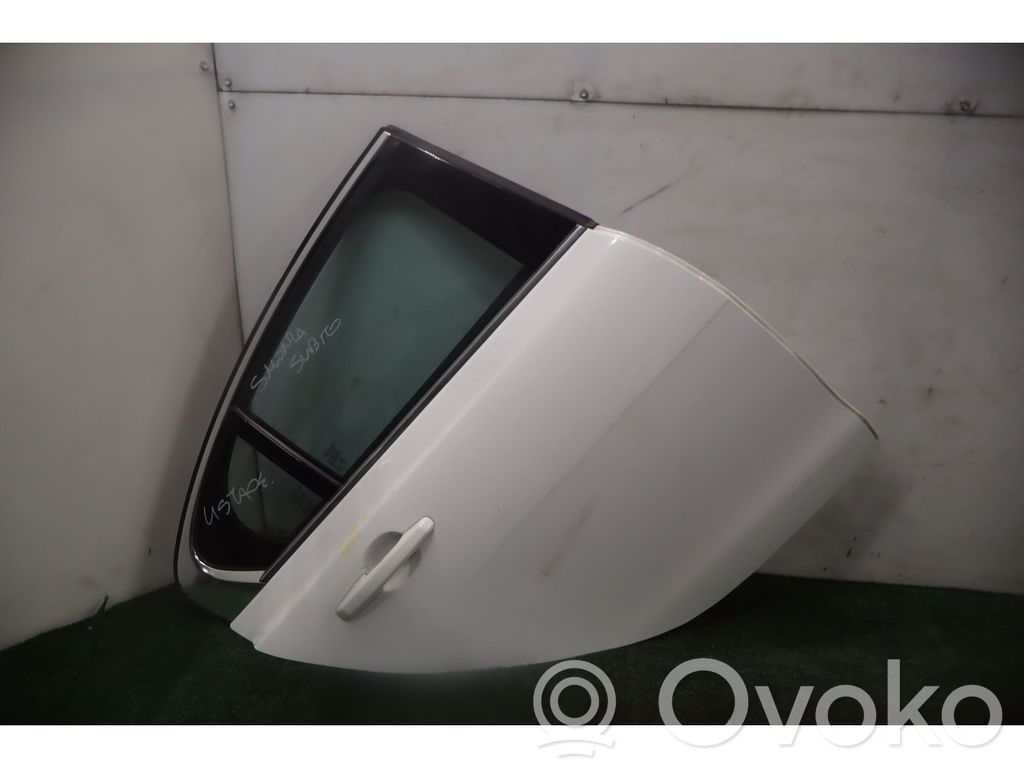 Ușă spate   T4N2634