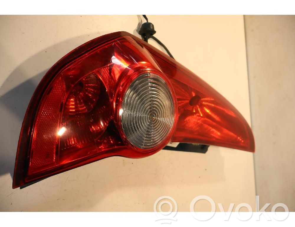 Opel Agila B Lampă spate în caroserie 