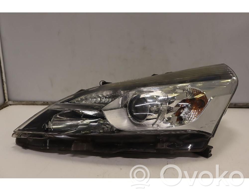 Toyota Verso Scheinwerfer 