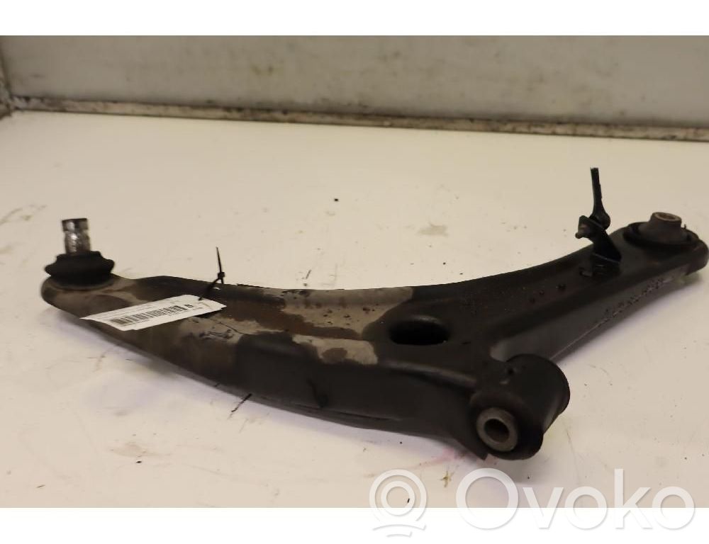 Mitsubishi Outlander Basculă inferioară față 