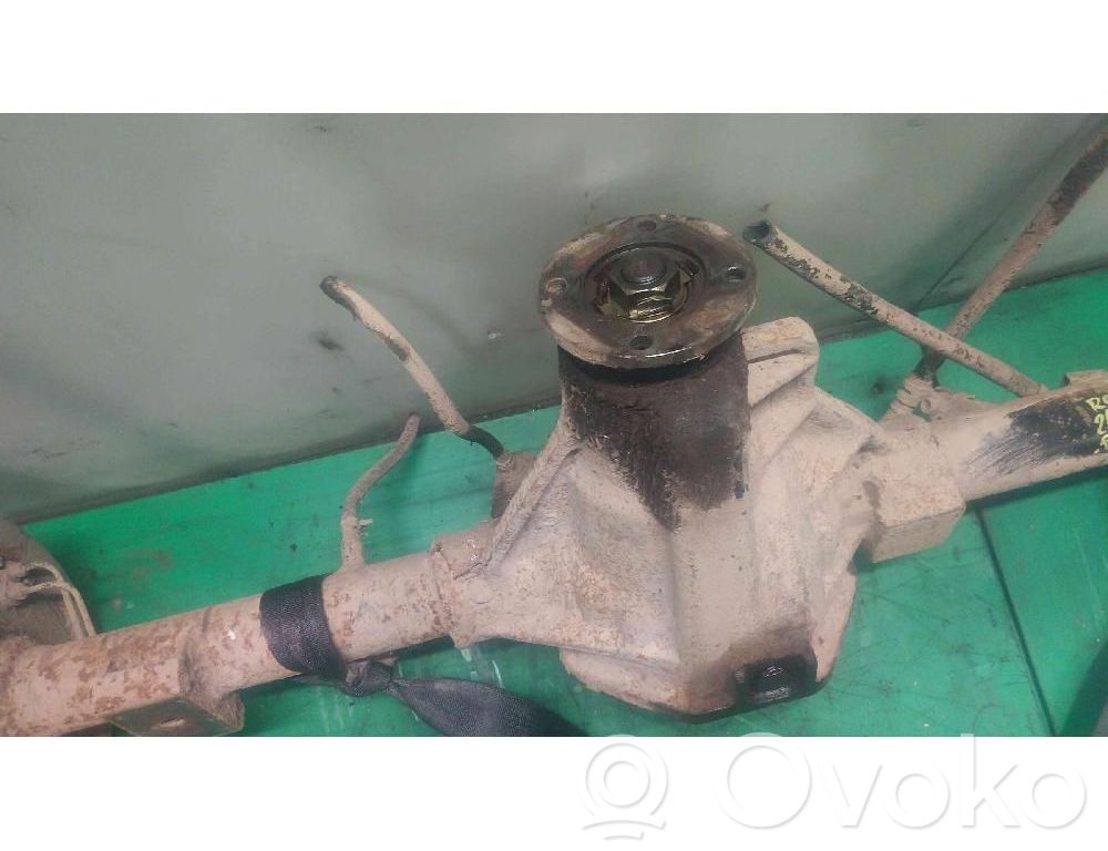 Daihatsu Rocky Grinda punții spate 