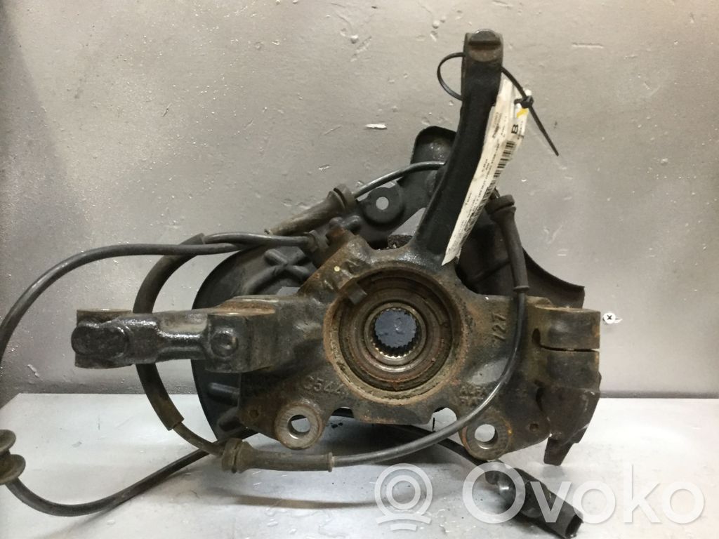 Fiat Panda III Cubo de rueda delantera 