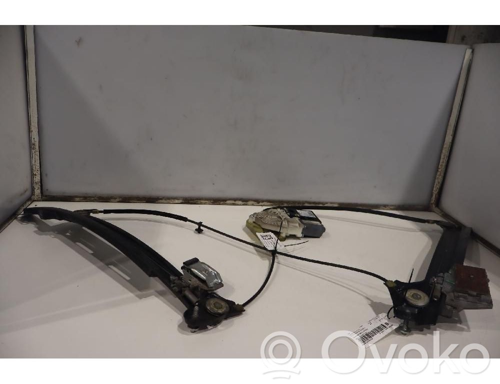 Volvo C70 Macara ușă față cu motor 