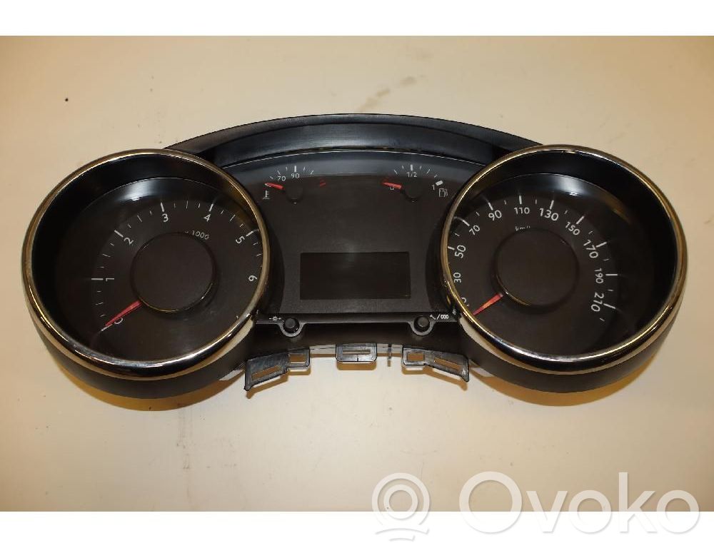 Peugeot 5008 Vitezometru (grup de instrumente) 