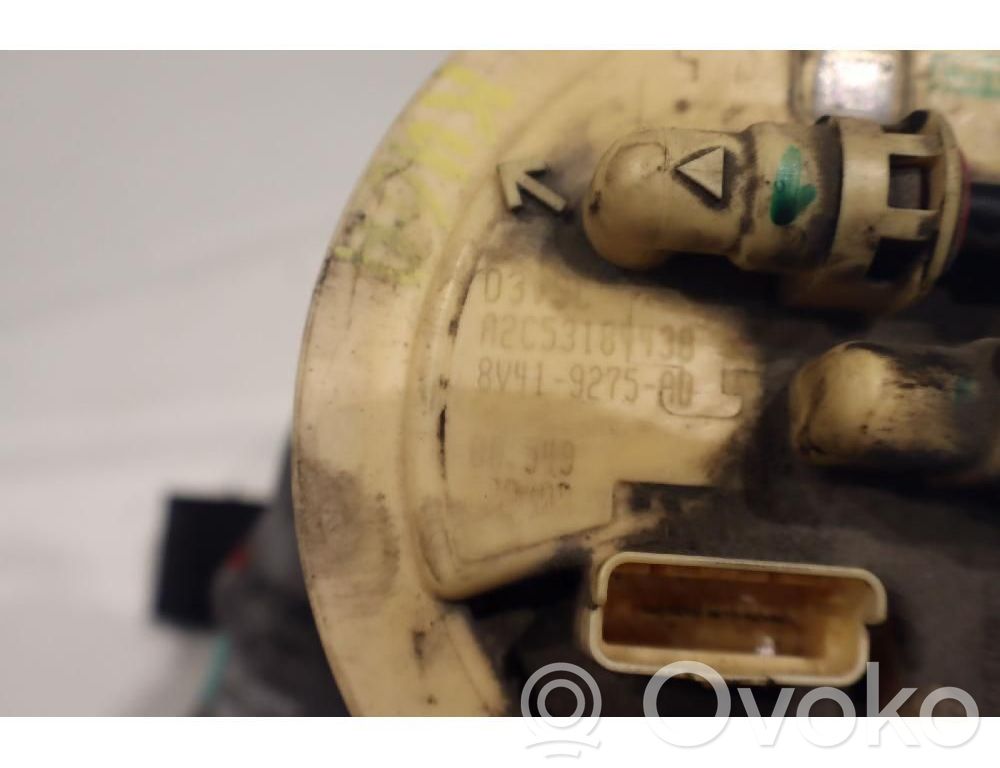Bomba interna de combustible   1633070