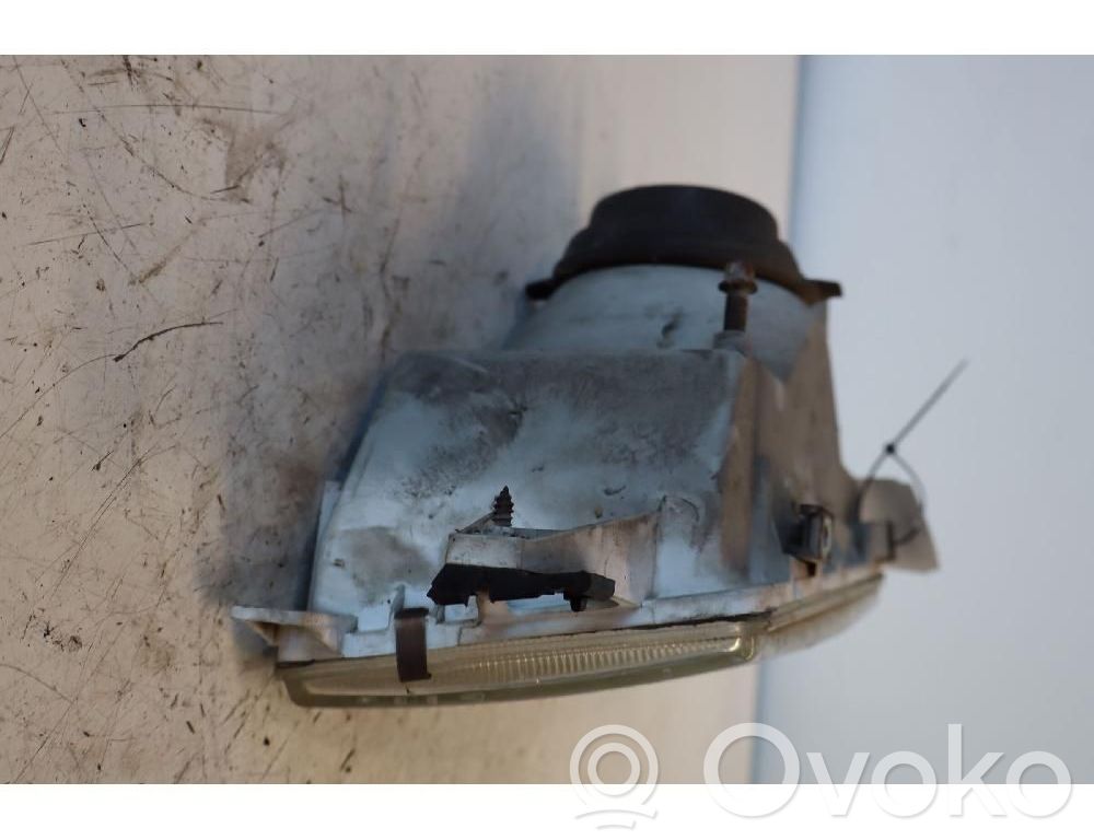 Fiat Fiorino Lampa przednia 
