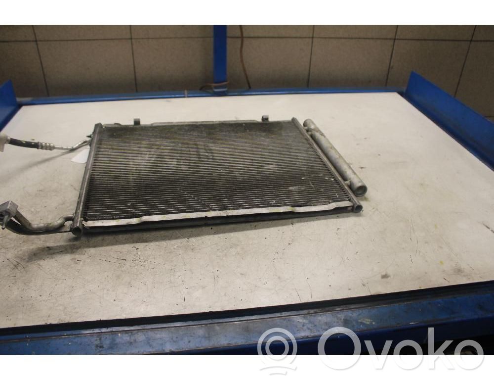Ford Fiesta Radiator răcire A/C (condensor) 