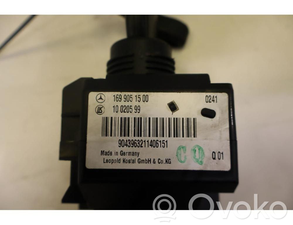 Mercedes-Benz A W169 Contact aprindere 
