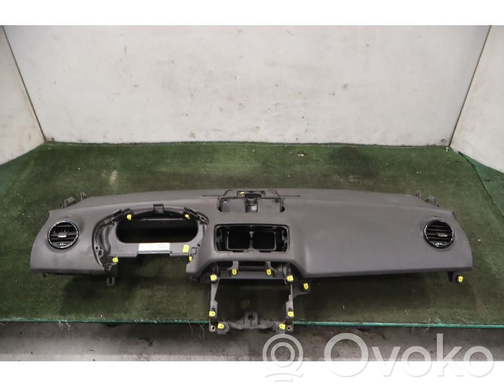 Opel Meriva B Panelė 