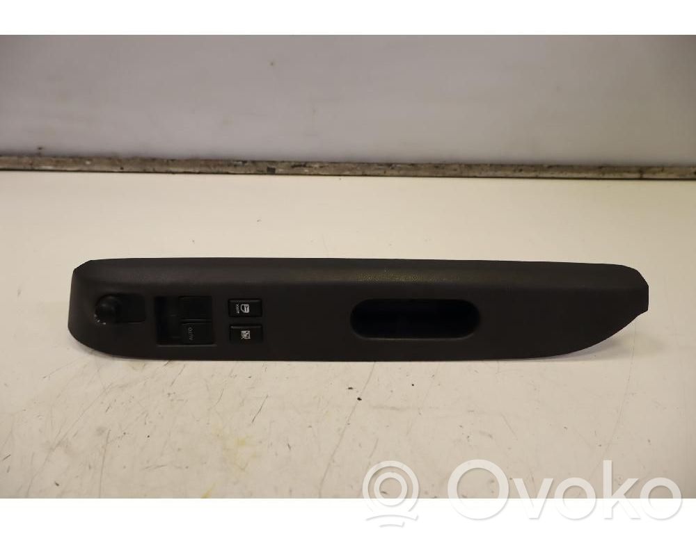 Opel Agila B Interruptor del elevalunas eléctrico 