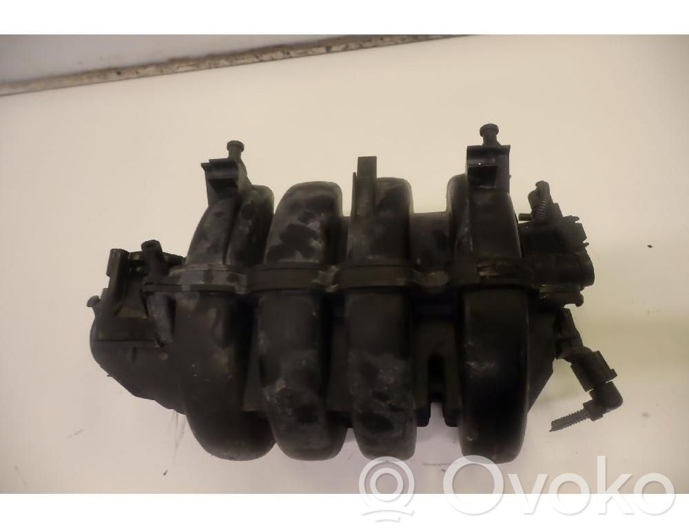Volkswagen PASSAT B6 Collecteur d'admission