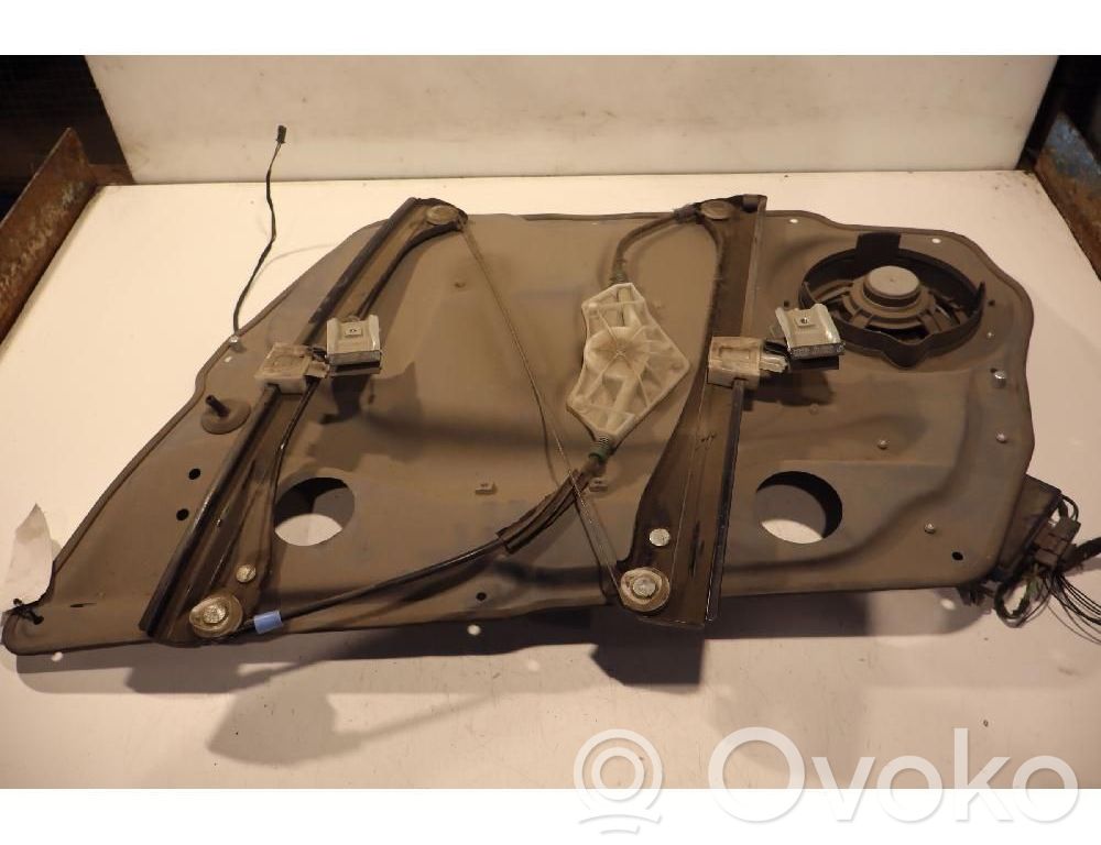 Mercedes-Benz A W169 Alzacristalli della portiera anteriore con motorino