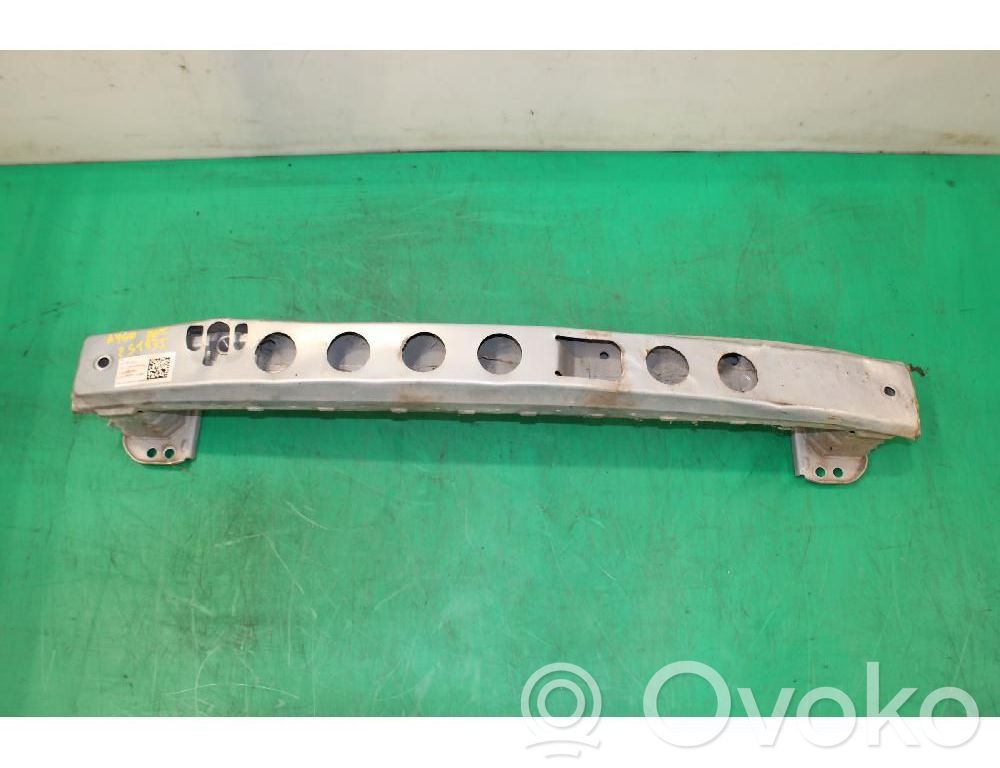 Toyota Aygo AB10 Traverse de pare-chocs avant