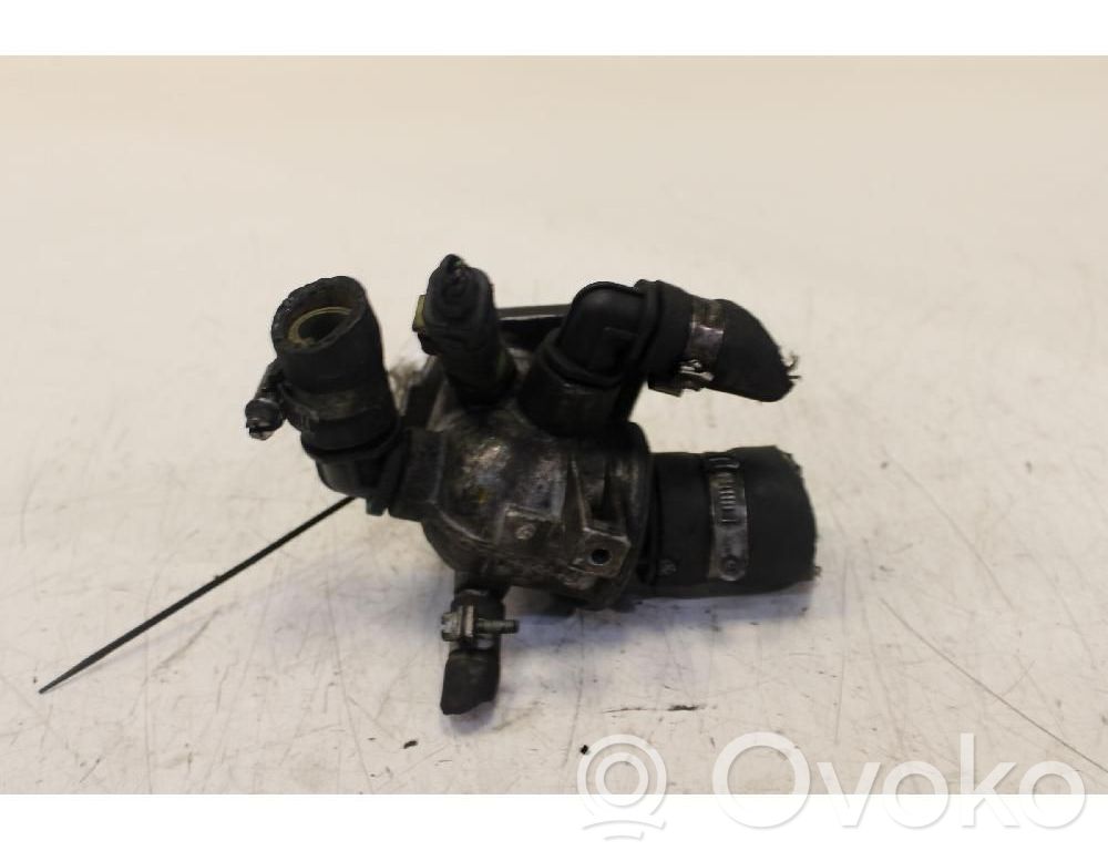 Fiat Grande Punto Termostat / Obudowa termostatu 
