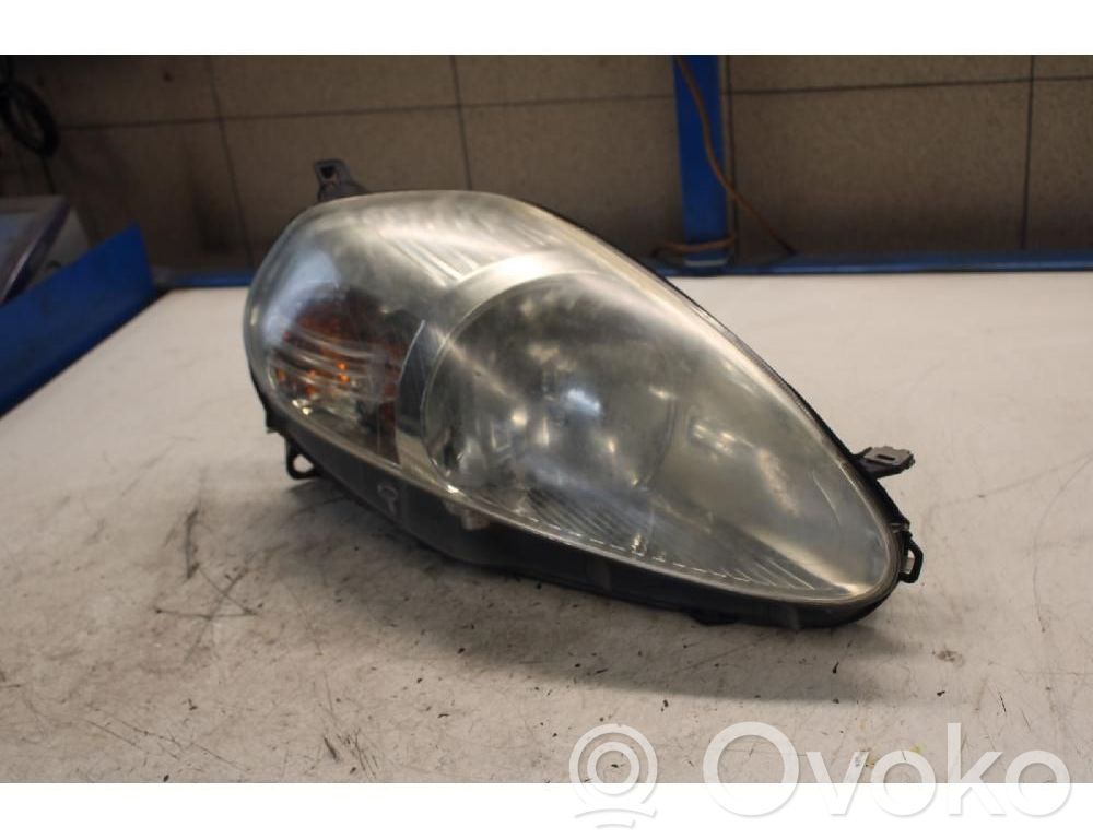 Fiat Grande Punto Faro/fanale