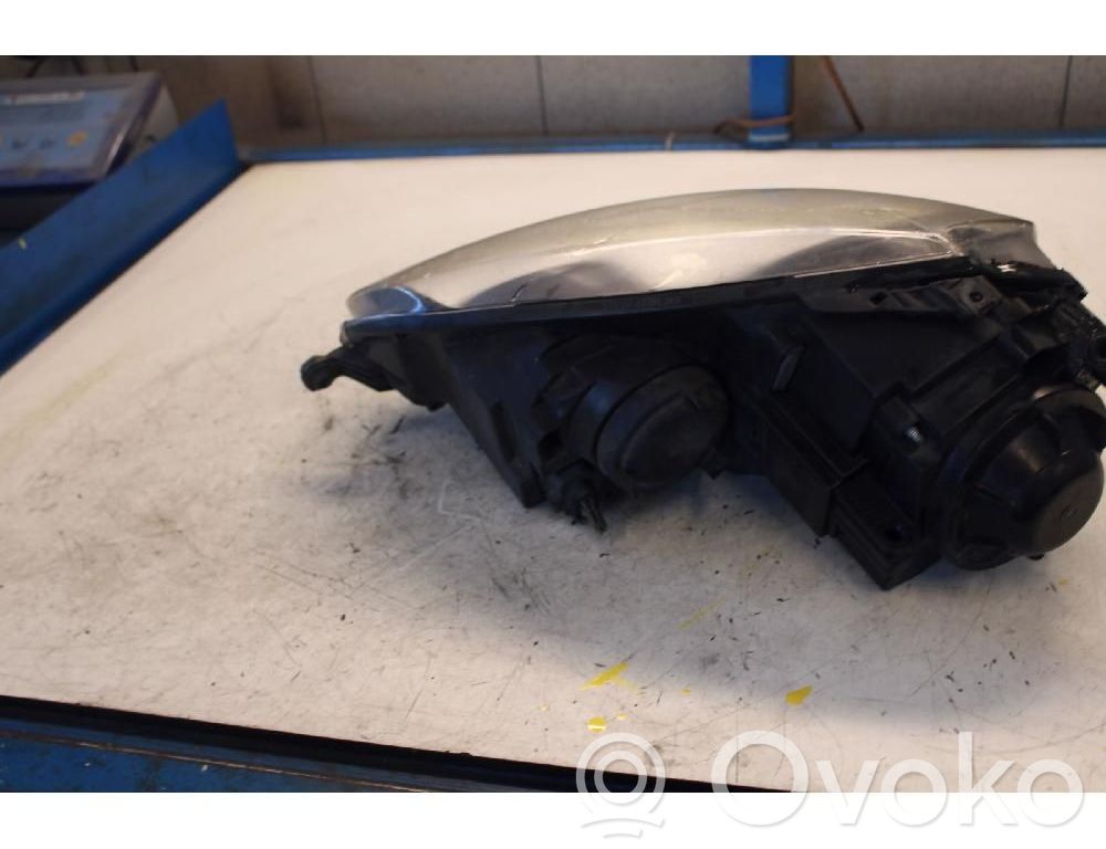 Phare frontale   1K6941006T