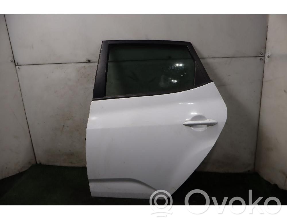 Tür hinten   770031P000