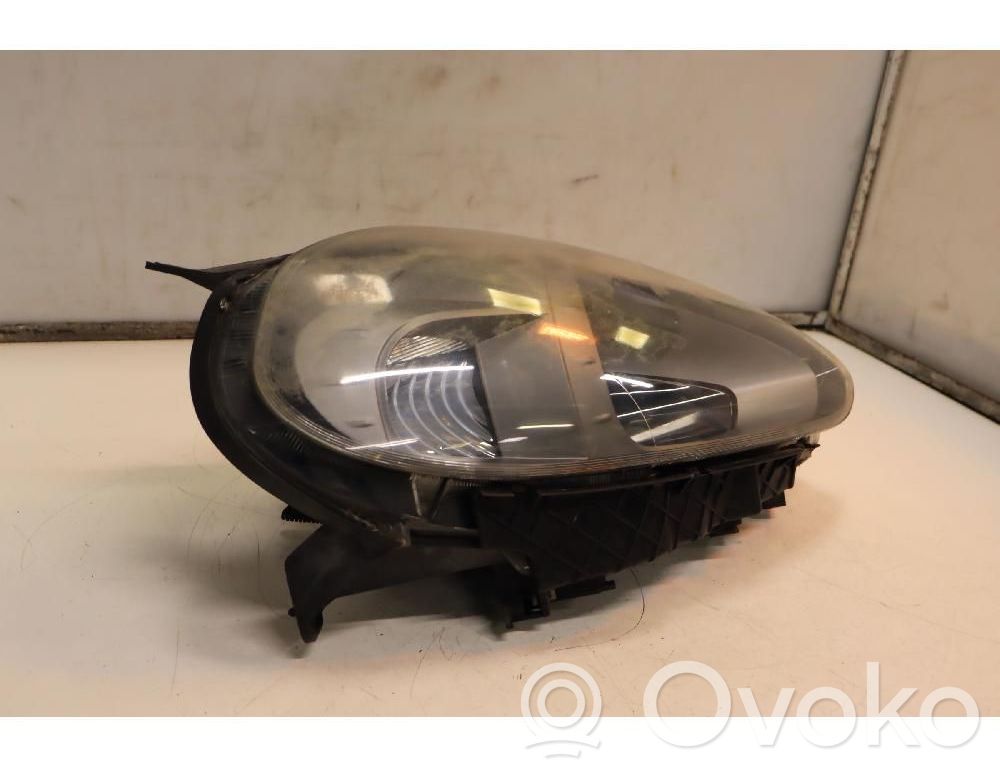 Fiat Punto (199) Lampa przednia 