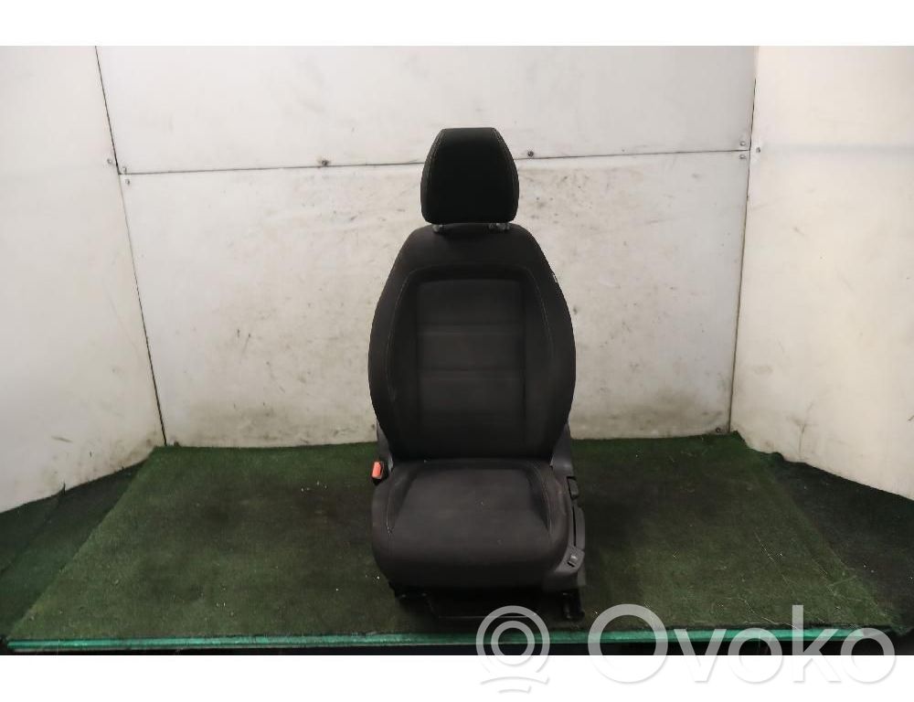 Sedile anteriore del conducente