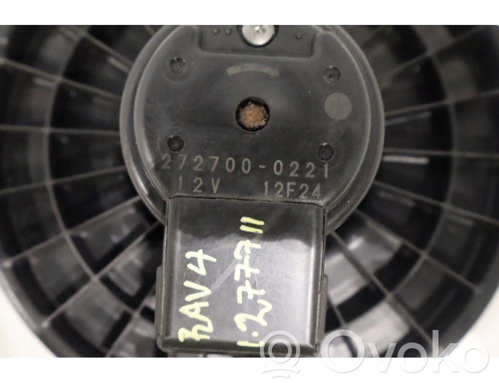 Toyota RAV 4 (XA20) Ventilator aerotermă 